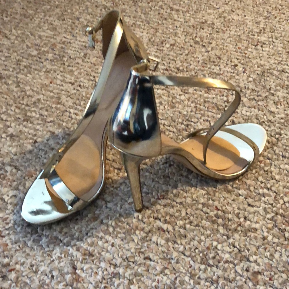 Gold and Sexy